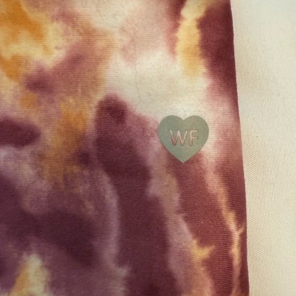 Wildfox Tie-Dye Leggings - Purple and Orange Size Small - Picture 2 of 5